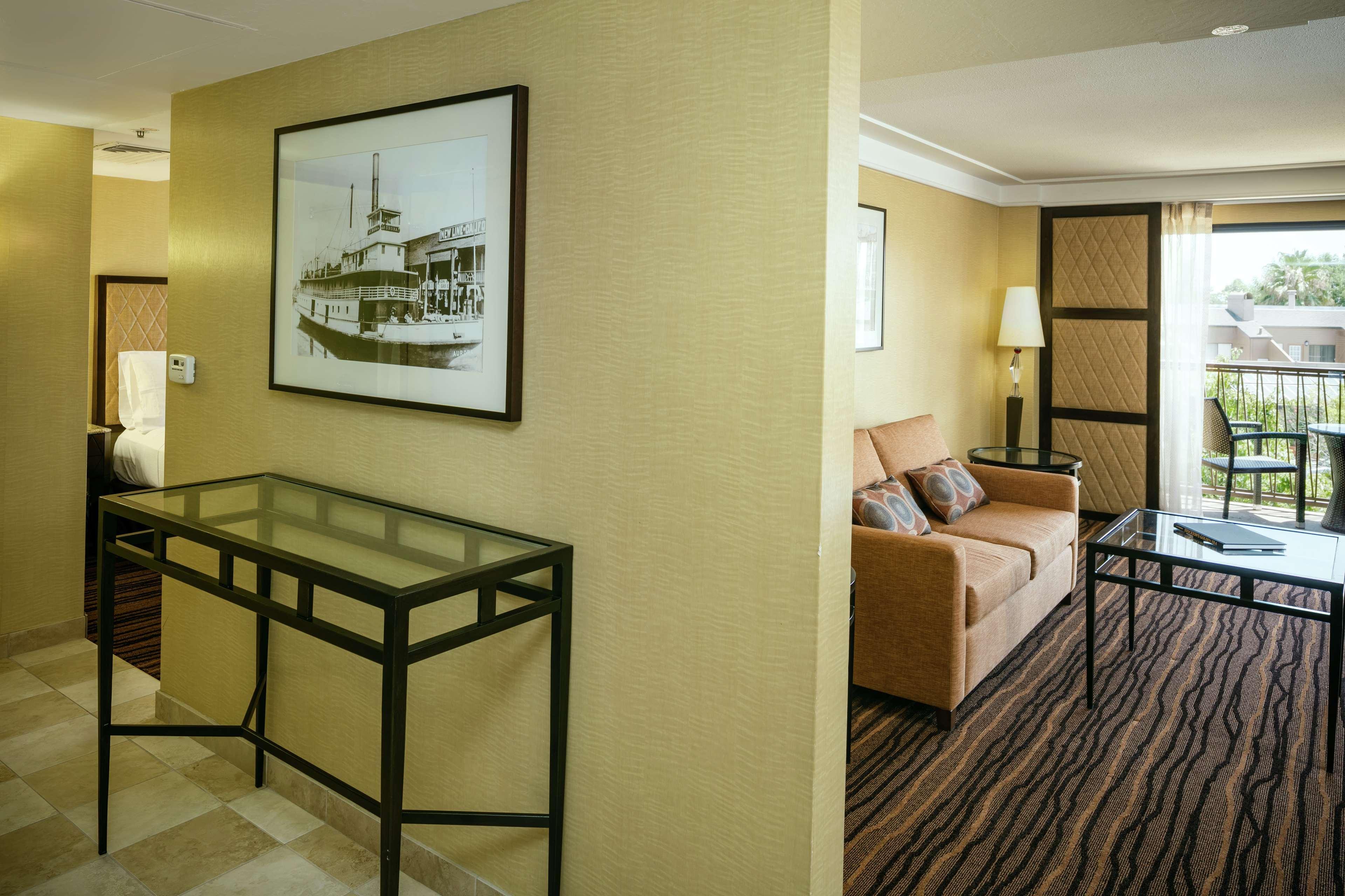 Hotel Hilton Stockton Exterior foto