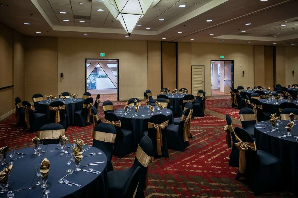 Hotel Hilton Stockton Facilidades foto